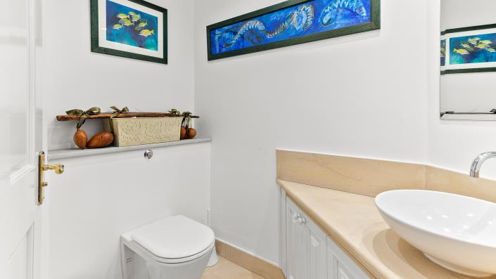 Image No.19-4 Bed Villa / Detached for sale