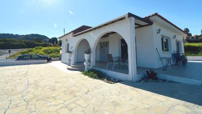 ID-794-villa-for-sale-in-Pissouri--Limassol-Cyprus--Comark-Estates5
