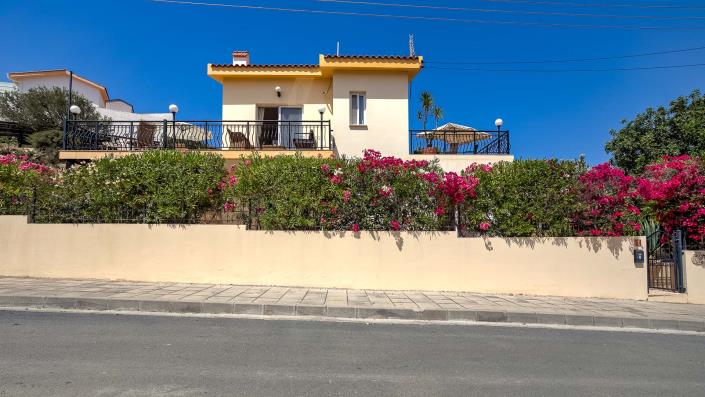 Image No.2-3 Bed Villa / Detached for sale