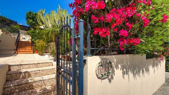 Image No.3-3 Bed Villa / Detached for sale
