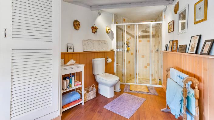 Image No.12-3 Bed Village House for sale