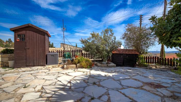 Image No.21-3 Bed Village House for sale