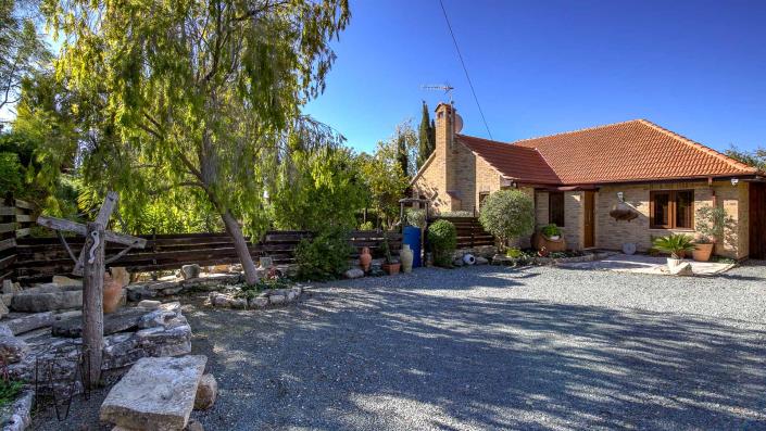 Image No.3-Bungalow de 3 chambres à vendre à Anogyra