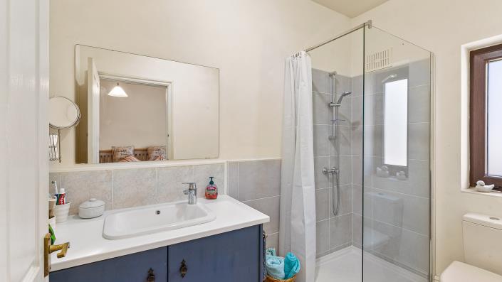 Image No.12-Bungalow de 3 chambres à vendre à Anogyra