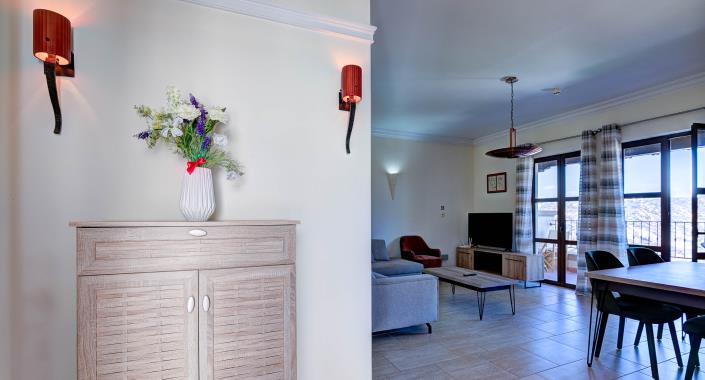 Image No.4-2 Bed Apartment for sale