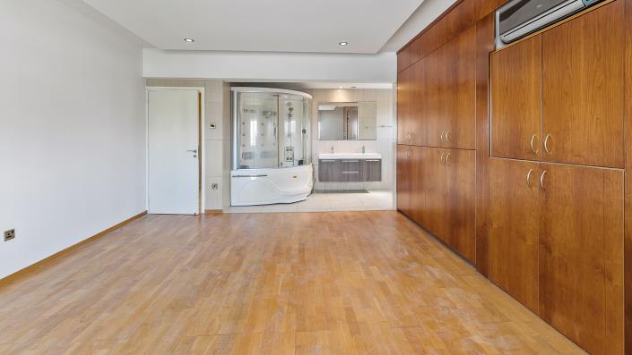 Image No.13-Appartement de 4 chambres à vendre à Agios Tychonas