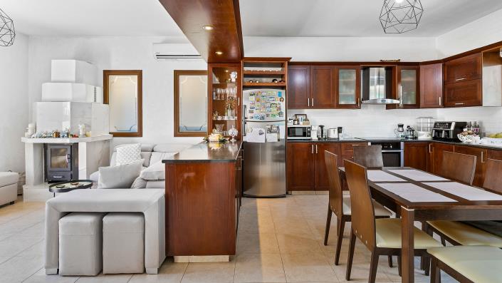 Image No.9-3 Bed House/Villa for sale