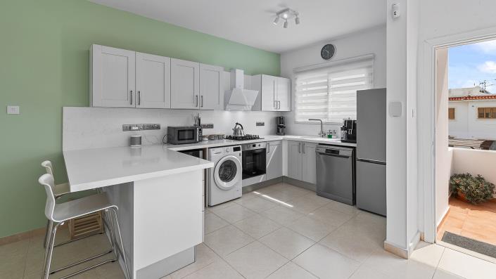 Image No.2-Appartement de 2 chambres à vendre à Pissouri