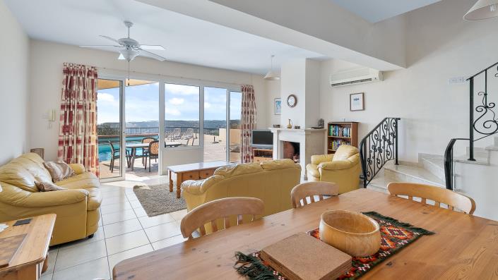 Image No.6-Maison de ville de 3 chambres à vendre à Pissouri