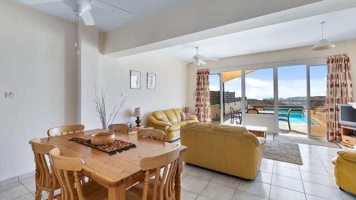 Image No.8-Maison de ville de 3 chambres à vendre à Pissouri