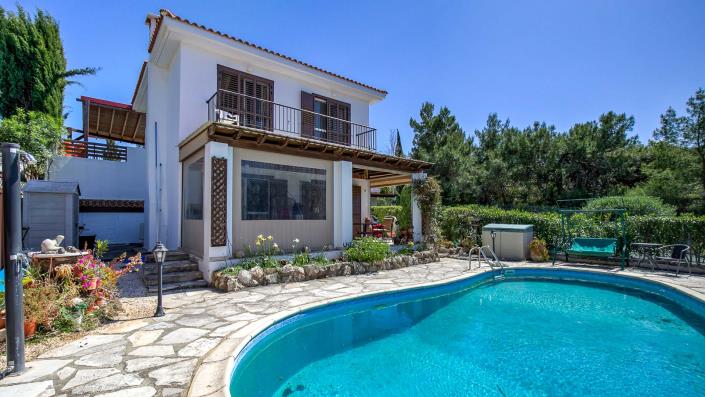 Image No.2-3 Bed Villa / Detached for sale