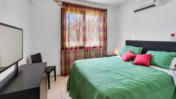 Image No.11-2 Bed Apartment for sale