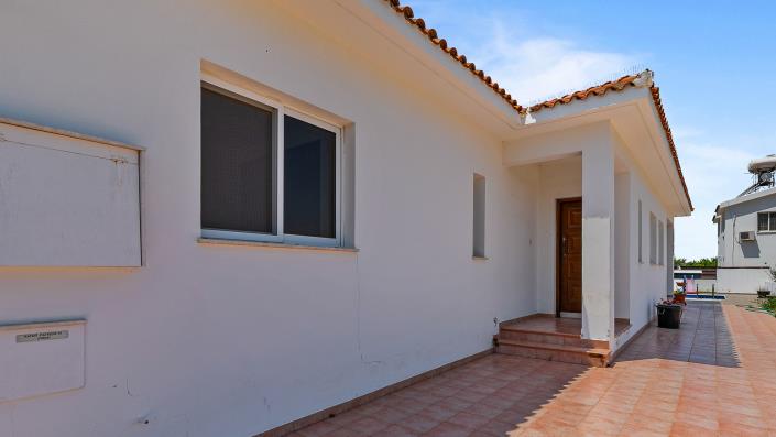 Image No.3-2 Bed Bungalow for sale