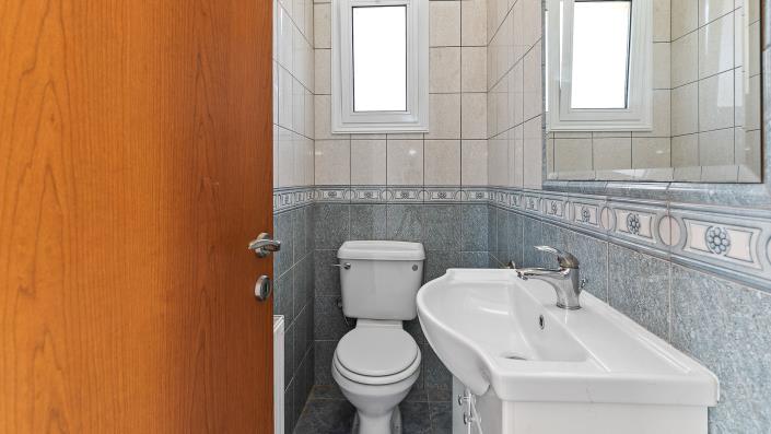 Image No.16-2 Bed Bungalow for sale