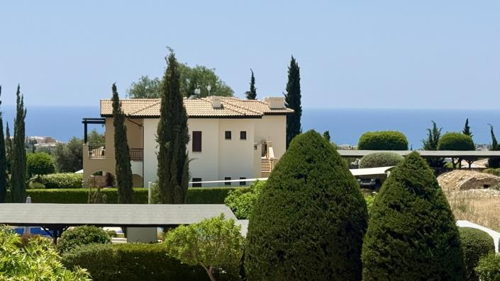 Image No.10-2 Bed Apartment for sale