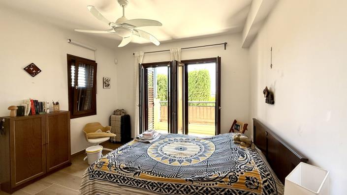 Image No.14-2 Bed Apartment for sale