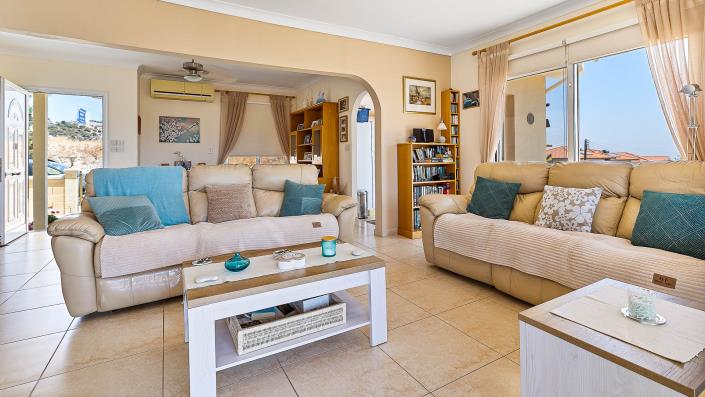 Image No.2-Villa / Détaché de 3 chambres à vendre à Pissouri