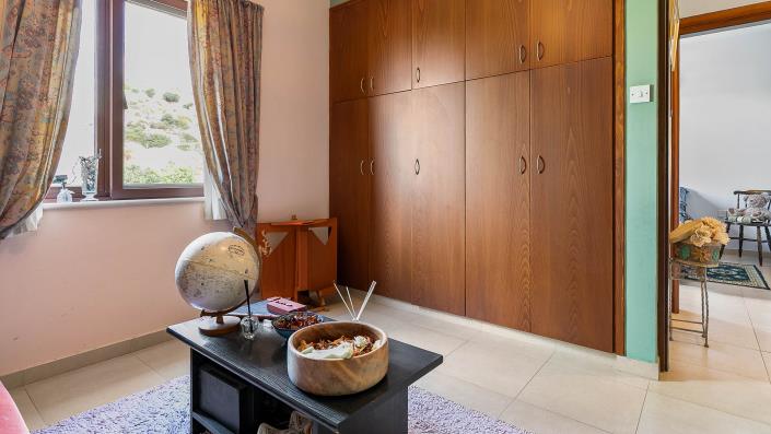 Image No.19-Maison / Villa de 4 chambres à vendre à Palodeia