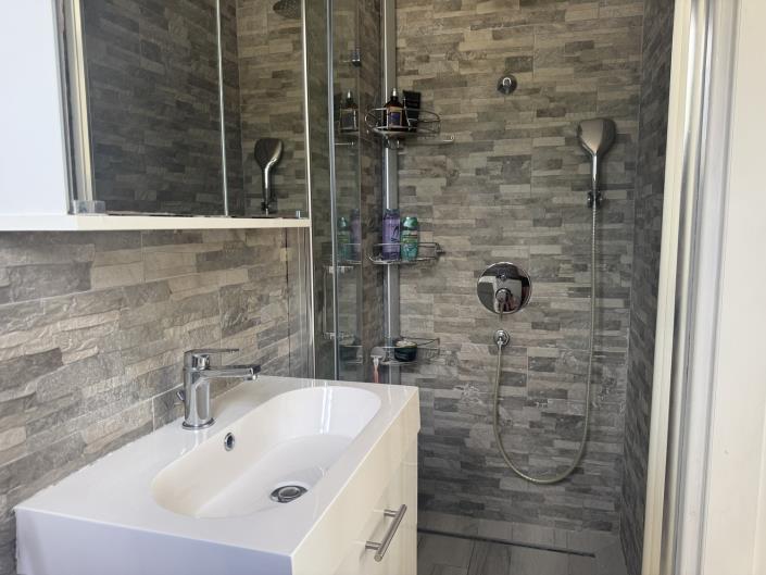 Image No.34-4 Bed Villa / Detached for sale