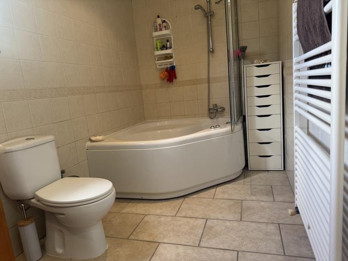 Image No.36-4 Bed Villa / Detached for sale