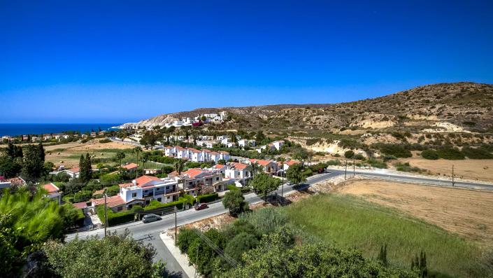 Image No.21-2 Bed Townhouse for sale