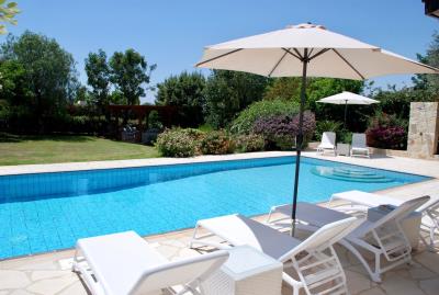 ID-996---Villa-for-sale--Aphrodite-Hills-Resort--Paphos--Cyprus--Comark-Estates_2