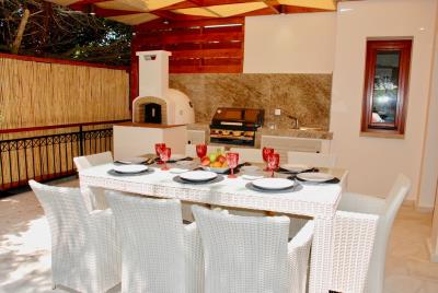 ID-996---Villa-for-sale--Aphrodite-Hills-Resort--Paphos--Cyprus--Comark-Estates_14