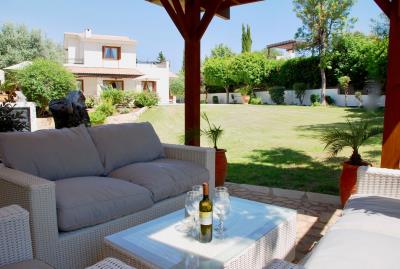 ID-996---Villa-for-sale--Aphrodite-Hills-Resort--Paphos--Cyprus--Comark-Estates_17