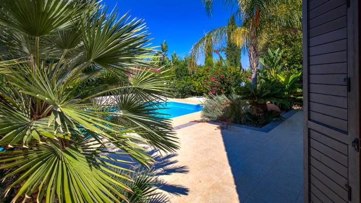 Image No.8-4 Bed Villa / Detached for sale