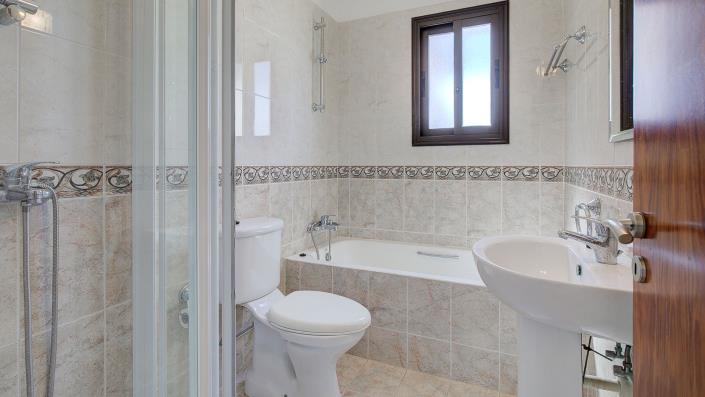 Image No.13-4 Bed Villa / Detached for sale