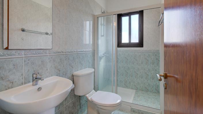 Image No.17-4 Bed Villa / Detached for sale