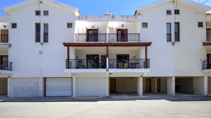 Image No.4-2 Bed Townhouse for sale