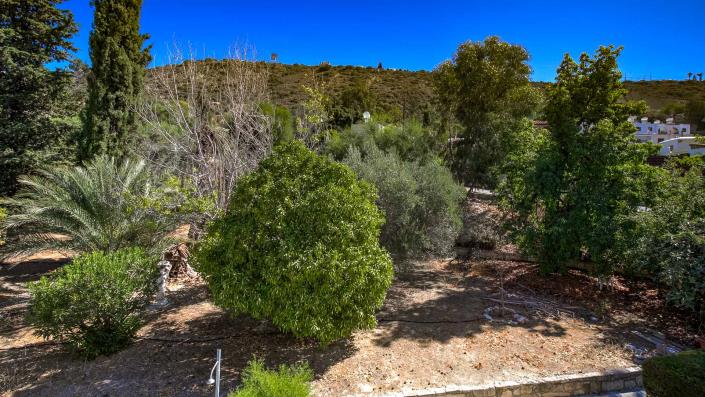 Image No.14-2 Bed Townhouse for sale