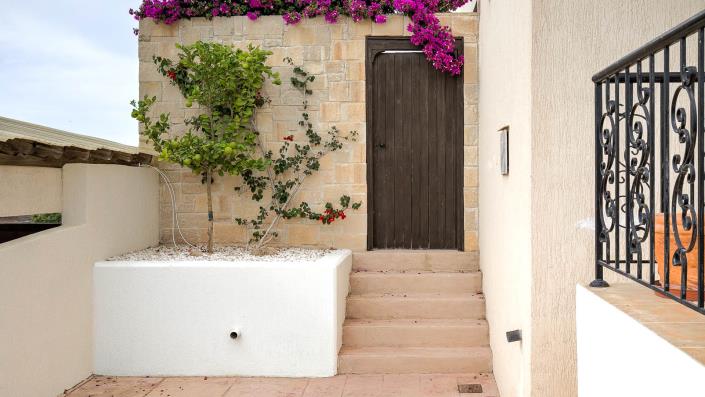 Image No.33-3 Bed Semi-Detached for sale