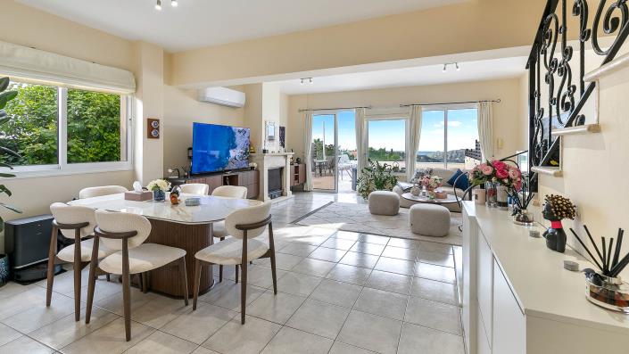 Image No.1-3 Bed Semi-Detached for sale