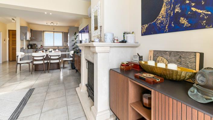 Image No.11-3 Bed Semi-Detached for sale