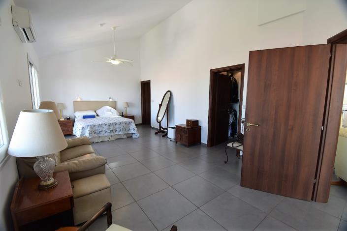 Image No.16-5 Bed Villa / Detached for sale