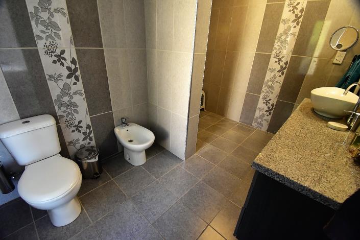 Image No.18-5 Bed Villa / Detached for sale