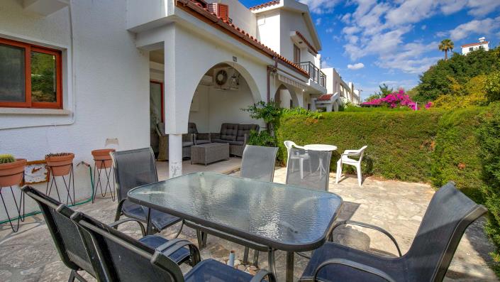 Image No.6-2 Bed Townhouse for sale