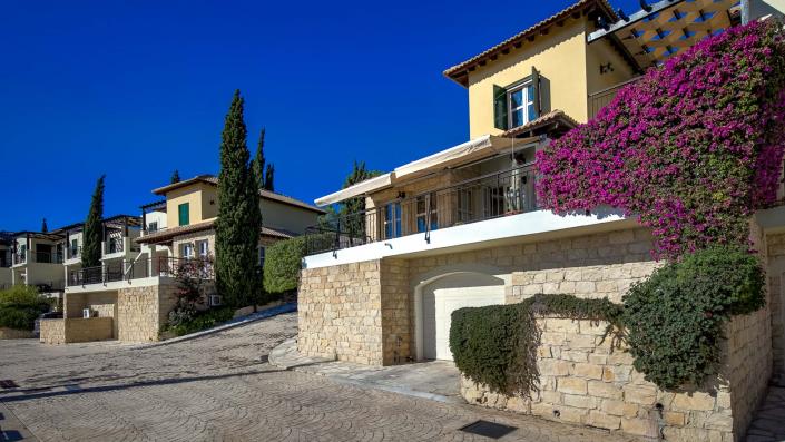 Image No.4-3 Bed Townhouse for sale