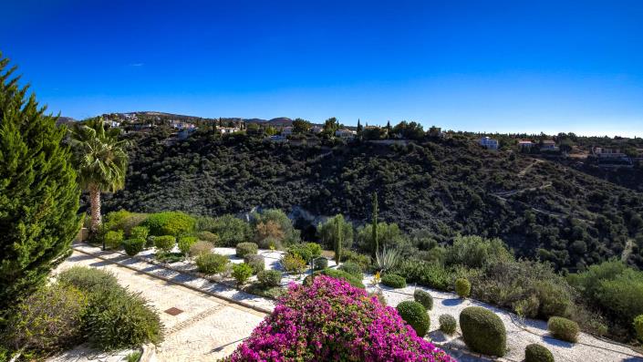 Image No.28-3 Bed Townhouse for sale