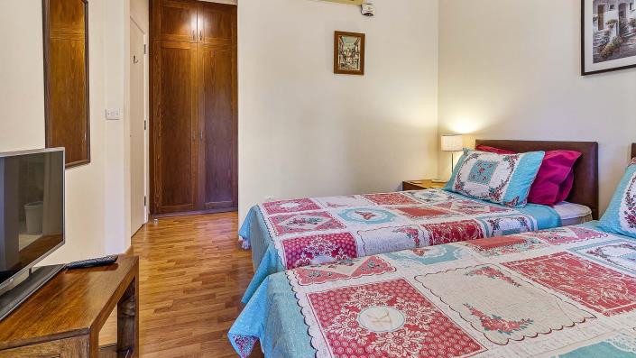 Image No.16-2 Bed Apartment for sale