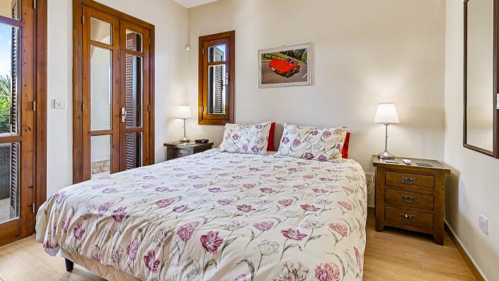 Image No.17-2 Bed Apartment for sale