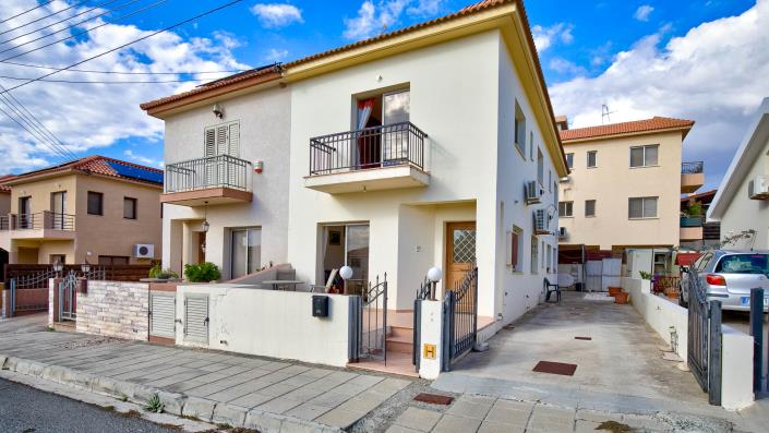 Image No.2-3 Bed Semi-Detached for sale