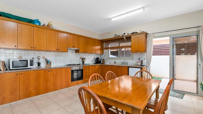 Image No.14-3 Bed Semi-Detached for sale