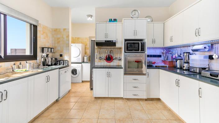 Image No.19-3 Bed Bungalow for sale