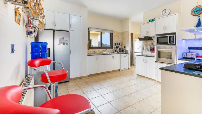 Image No.20-3 Bed Bungalow for sale