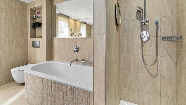 Image No.17-2 Bed Apartment for sale