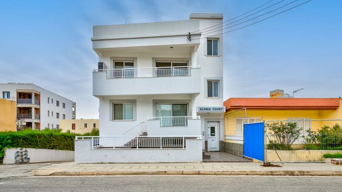 Image No.1-2 Bed Apartment for sale