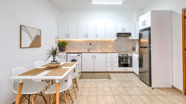 Image No.8-2 Bed Apartment for sale